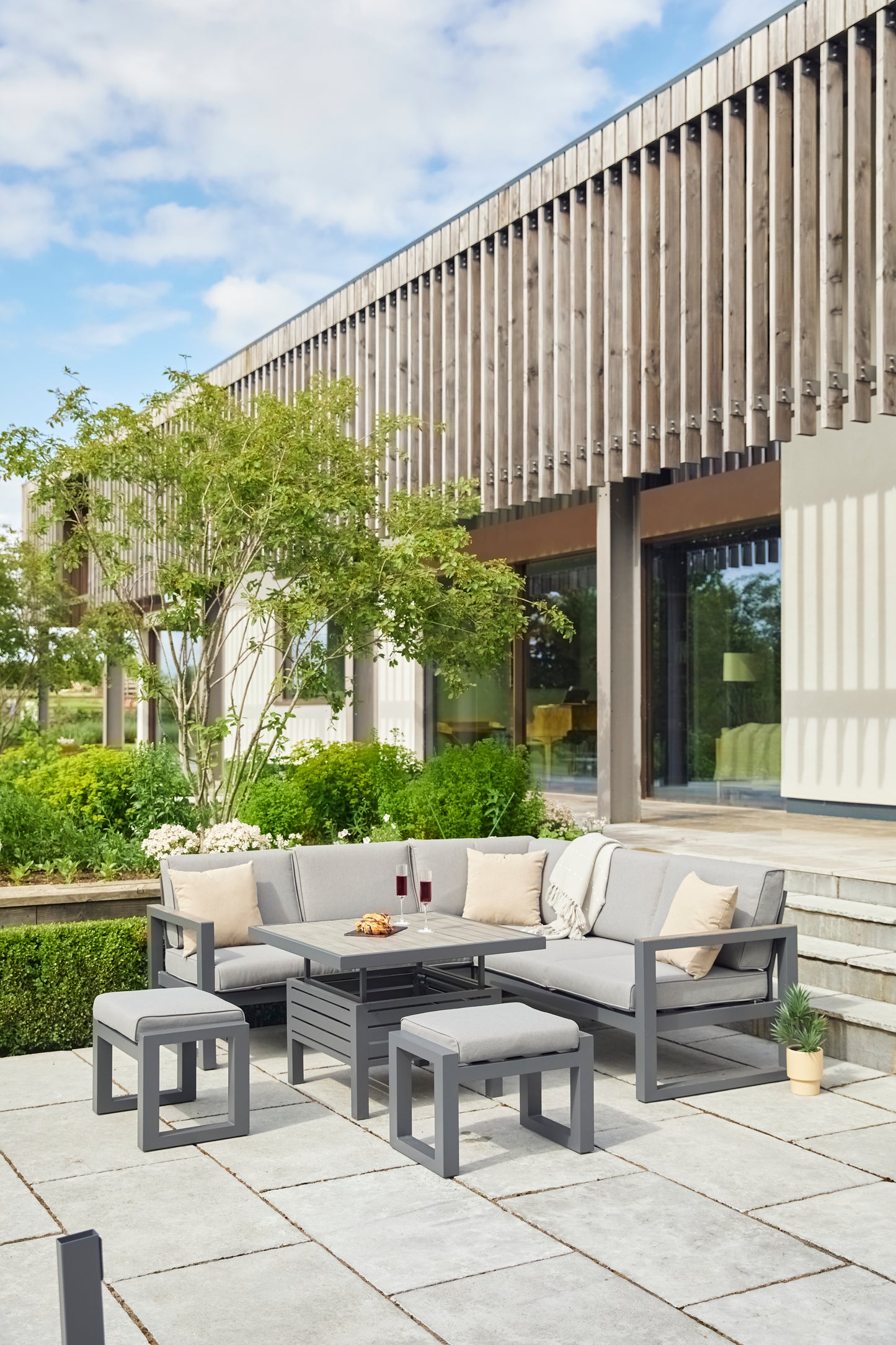 Turin Aluminium Compact Modular Dining set with adj. Table