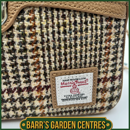 Islander Ailsa with Harris Beige Dogtooth