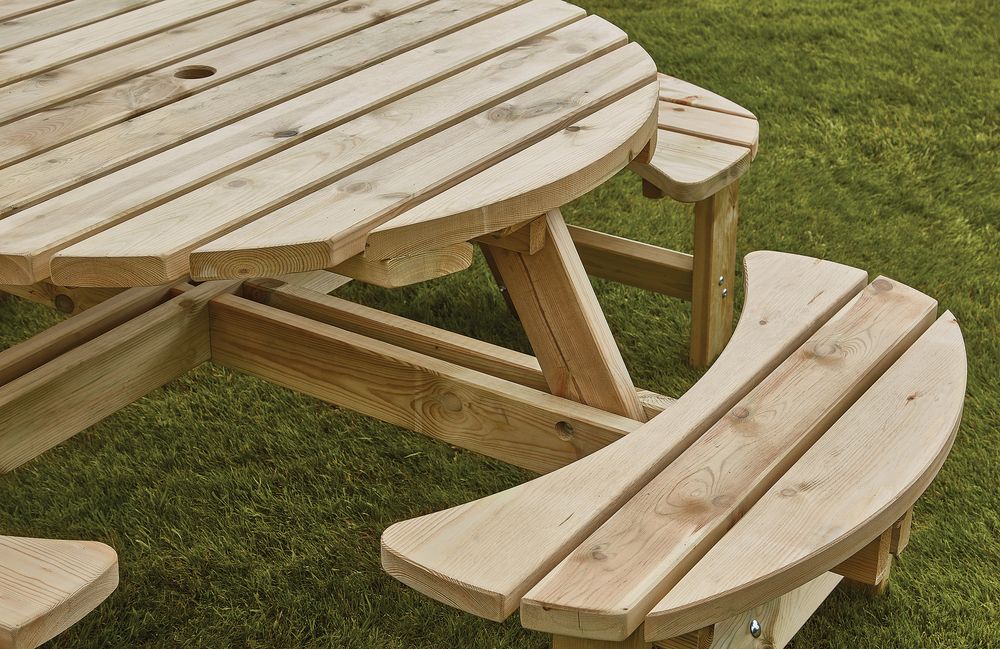 Appleton Round Picnic Bench