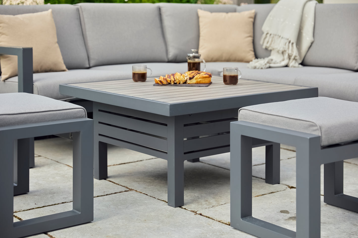 Turin Aluminium Compact Modular Dining set with adj. Table