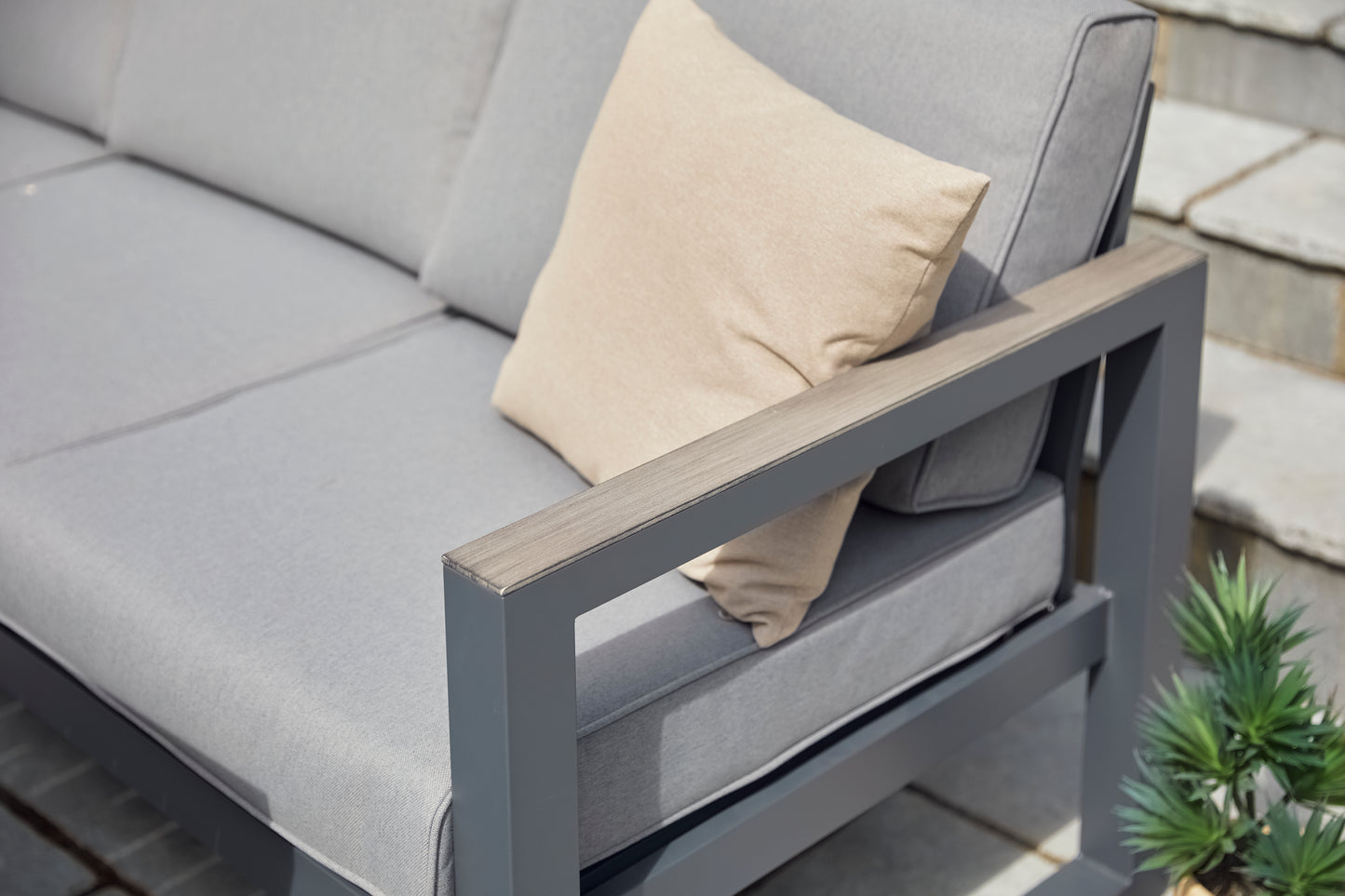 Turin Aluminium Compact Modular Dining set with adj. Table