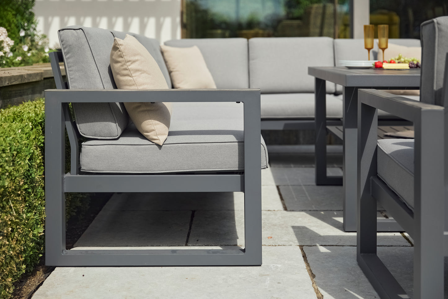 Turin Aluminium Compact Modular Dining set with adj. Table