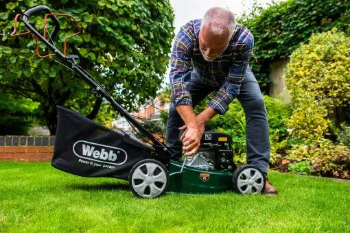 Webb WER410SP Classic 41cm (16″) Self Propelled Petrol Lawn Mower