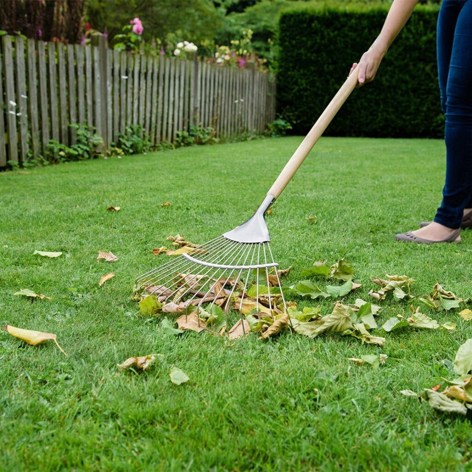 Kent & Stowe Stainless Steel Long Handled Lawn / Leaf Rake