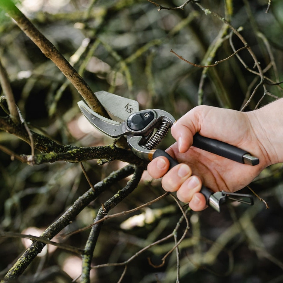 Kent & Stowe Traditional Secateurs Twin Pack