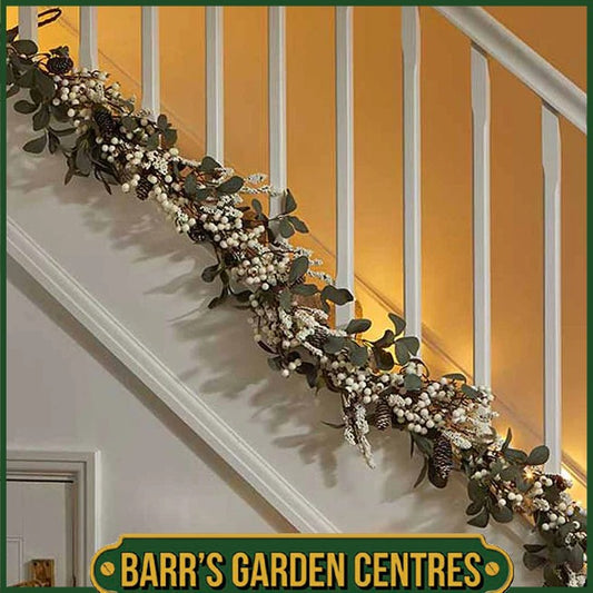 Three Kings WinterBerry Garland - 180cm / 6ft